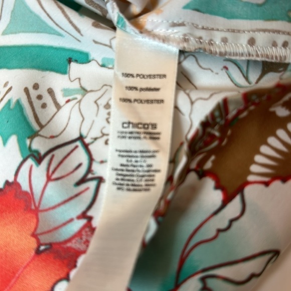Chico’s floral button down blouse - Picture 9 of 12